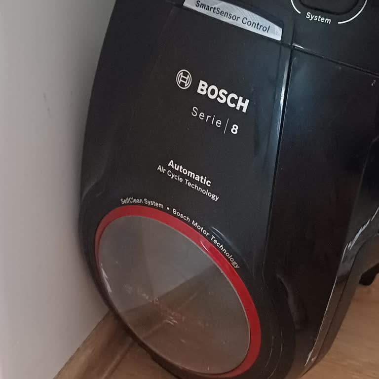 Bosch Serie 8 Süpürge Çekim Gücündeki Düşüş Ve Temizlikte Kalıntı Sorunu