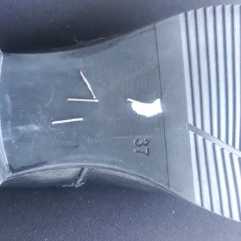 Bambi Ayakkabı Aldığım Botların Sürekli Defolu Olması ve Tam İade Talebim