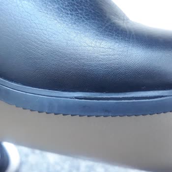 Bambi Ayakkabı Aldığım Botların Sürekli Defolu Olması ve Tam İade Talebim