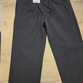 Zara Mağazasında Fiyat Fazlası Ve Haksız Suçlama