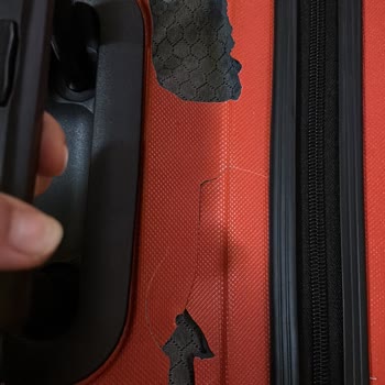 Metro Turizm’de Muavinin Hatası Valizimi Kırdı, Şikayetime 3 Ay Cevap Gelmedi