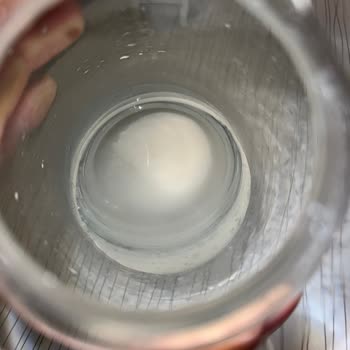 Tekir Su 5L Pet Şişelerinde Kireçli Su Ve Ücret İadesi Talebi