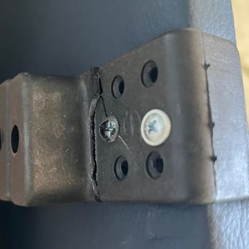 Yataş Bazası Sürekli Kırılıyor, Servis Değişimi 2 Gün İçinde Bozuldu