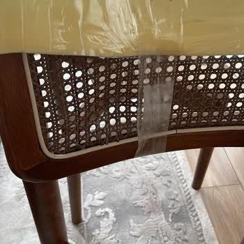 Lif Mobilya Masa Takımı Ve Sandalyeler Tarafıma İki Kez Ayıplı Olarak Gönderildi