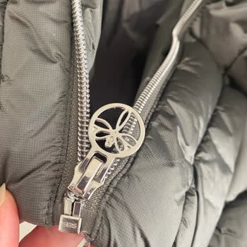 Aynı Montta İki Kez Fermuar Arızası Ve Mağaza İlgisizliği