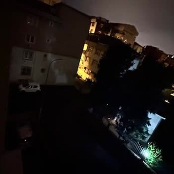 Sokak Lambalarının Geceleri Kapanması Güvenlik Ve Yaşam Kalitesi Sorunu