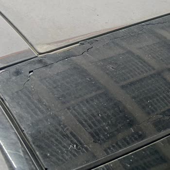 Sunroof Cam Çıtası Patlaması Ve Garanti Reddi İle Renault Güvenimin Çöküşü