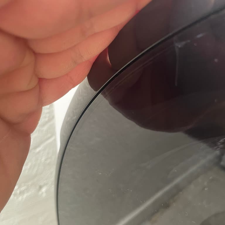 Değişim Ürünü Çizik Ve Kullanılmış Görünüyor: Yeni Sıfır Kurutma Makinesi Talebi