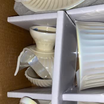 Kırık Kahve Fincanları Ve Özensiz Paketleme Şikayeti