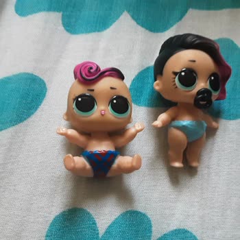 İkizler İçin Adaletsiz Bebek Sayısı Ve Cinsiyeti Şikayeti