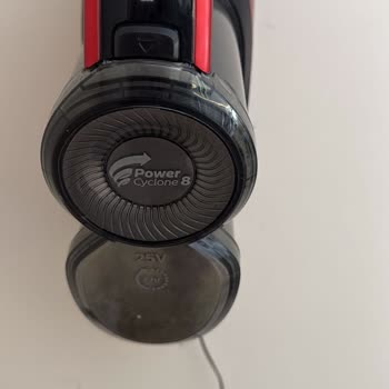 Şarj Seviyesi Düşerken Süpürge Kapanıyor: Batarya Değişimi Talebi