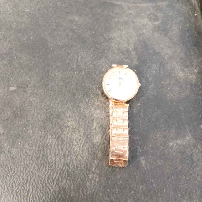 Erkek Saati Siparişi Yanlışlıkla Bayan Saati Olarak Gönderildi Ve İade Talebi