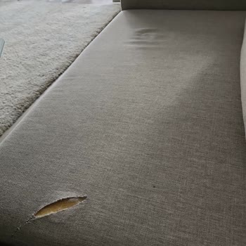 Garanti Kapsamındaki Koltukta Çözülmeyen Sorun Ve WhatsApp Müşteri Hizmetleri Oyalaması