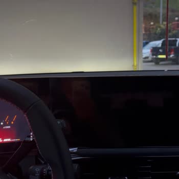 Sıfır Renault Clio’da Güvenlik Riski Yaratacak Sürekli Arızalar