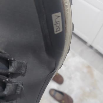 Ayakkabının 1 Ayda Çatlaması Ve Satıcının Reddi Kabul Edilemez