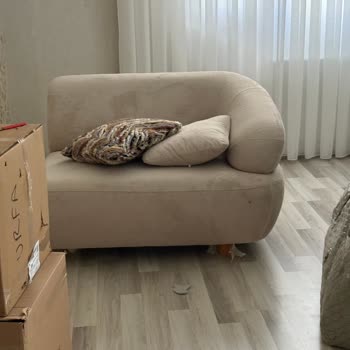 Yırtık Gelen Sedona Koltuk Takımı İçin Acil Değişim Talebi