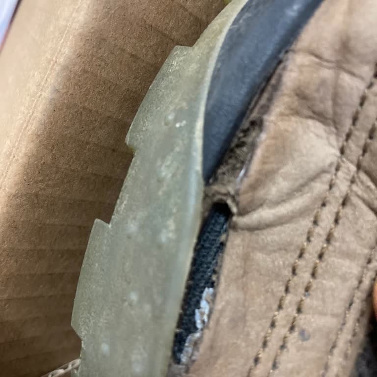 Columbia Botta Yan Taban Atması Ve Garanti Süresi İçinde Değişim Talebi