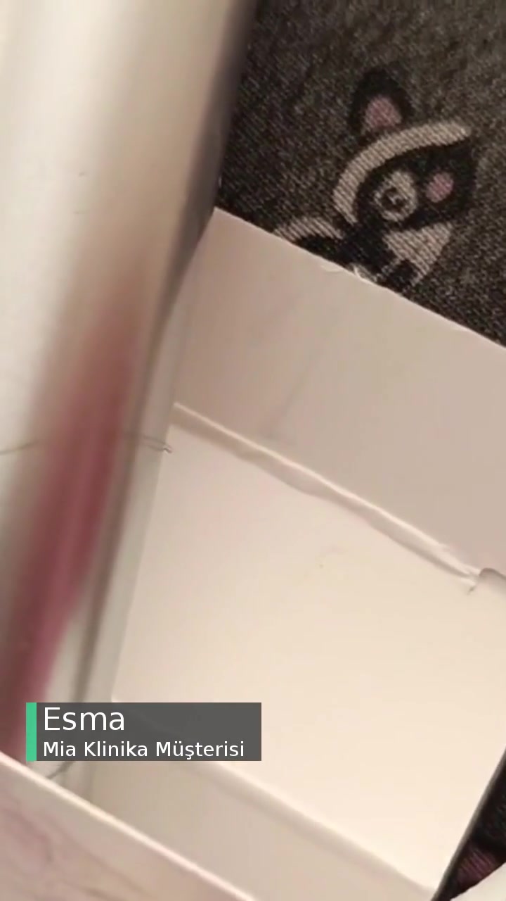 Mia Klinika Kaş Kirpik Serumu! videonun kapak resmi