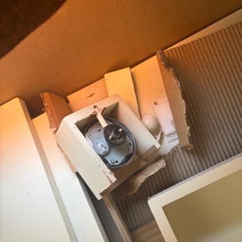 Kırık Ürünler Zinciri Ve Çözüm Bulunamayan İade Süreci