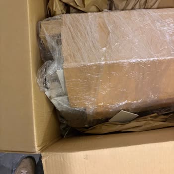 Kırık Ürünler Zinciri Ve Çözüm Bulunamayan İade Süreci