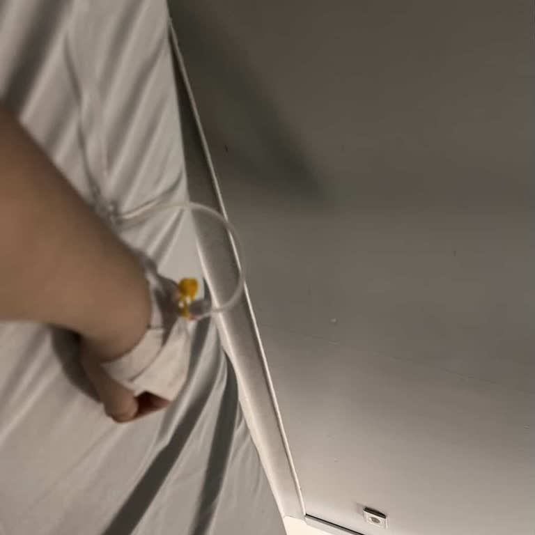 Metro Market Bayrampaşa'da Soslu Piliç Pirzola'dan Gıda Zehirlenmesi Şikayeti