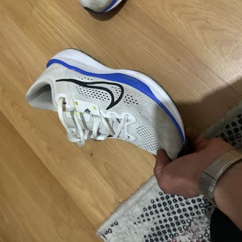 Nike Ayakkabının Taban Açılması Ve Mağazanın Kullanıcı Hatası İddiası