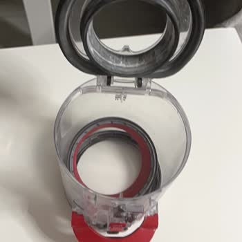 Garanti Süresi Dışı Dyson V12 Çöp Haznesi Kırmızı Contası Ücretsiz Değiştirilmesi Gerekiyor
