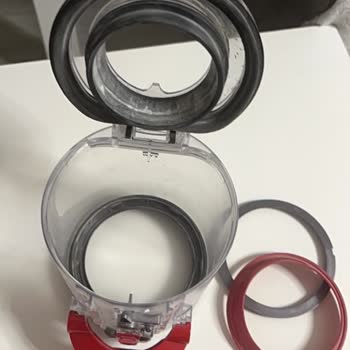 Garanti Süresi Dışı Dyson V12 Çöp Haznesi Kırmızı Contası Ücretsiz Değiştirilmesi Gerekiyor