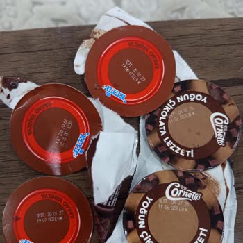 Külahı Yumuşak Ve Bayat Dondurmalar İçin İade Talebi