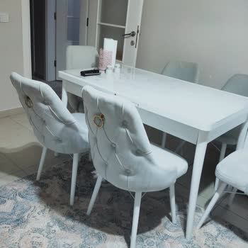 Koçtaş Sandalye Ve Masa Vidaları Çözülüyor, Güvenlik Sorunu