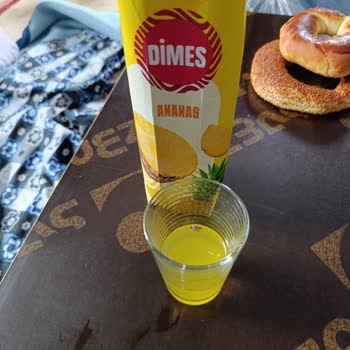 Dimes Ananas Suyunda Böcek Keşfi Ve Hijyen Şikayeti