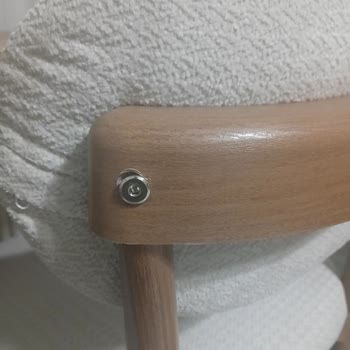 50 Bin TL Ödenen Defolu Yemek Masası Ve Cevapsız Servis