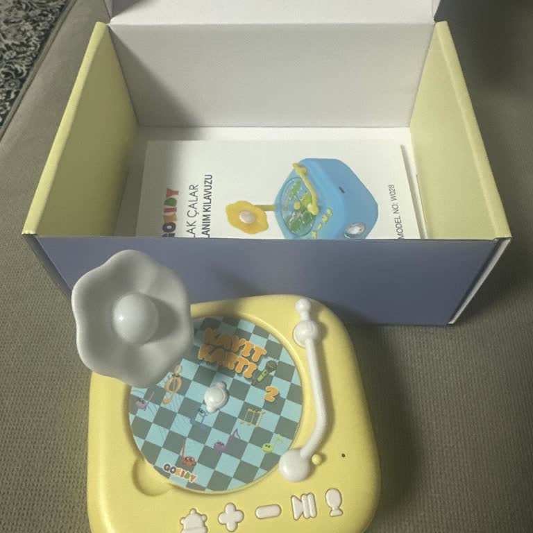 BİM Gokidy Plak Çalar'da Masal Plakları Eksik