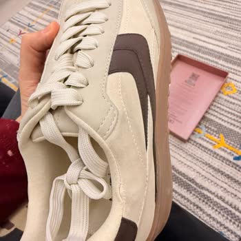 Kullanılmış Ve Kirli Ayakkabılar İçin Tekrarlayan Değişim Şikayeti