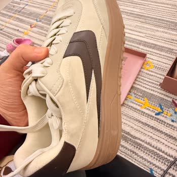 Kullanılmış Ve Kirli Ayakkabılar İçin Tekrarlayan Değişim Şikayeti