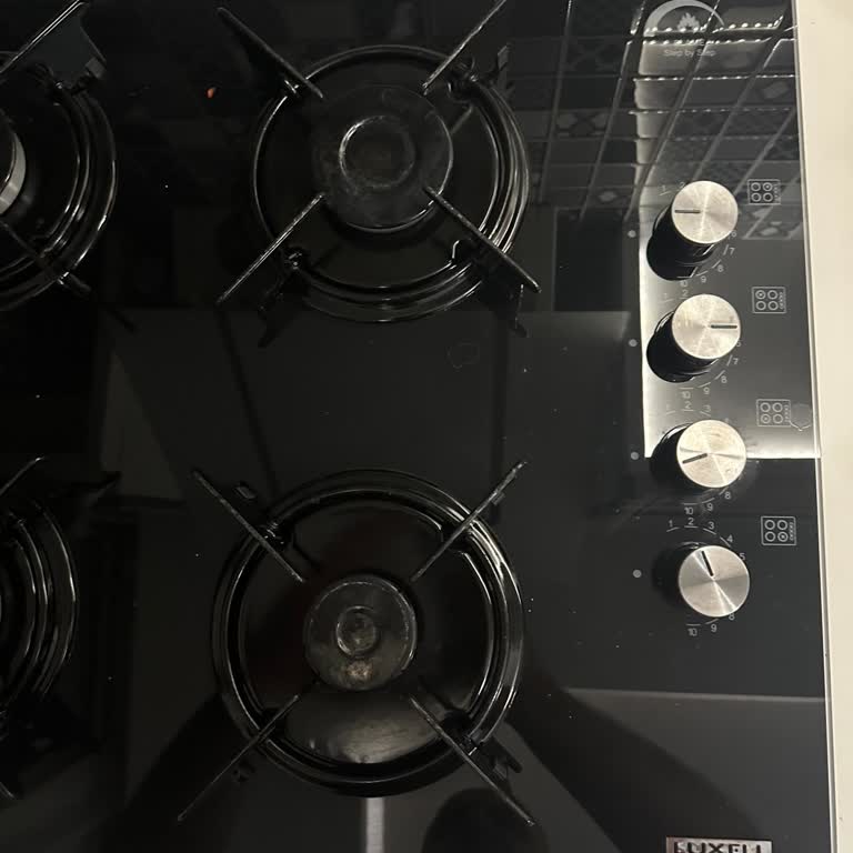 Luxell Ocakta Kapalı Gözlerden Alev Çıkması Güvenlik Riski Ve Garanti Kapsamında Değişim İsteği