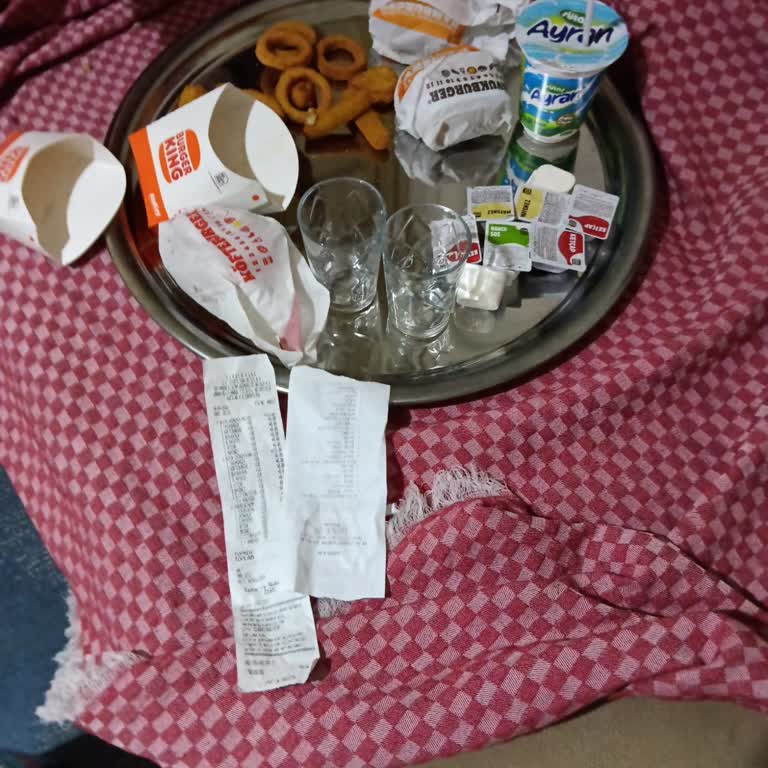 Patatesi Olmayan Menüler İçin Tam İade Ve Yeniden Teslim Talebi