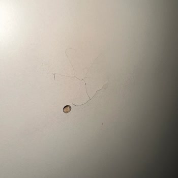 Eksik Ve Hatalı Mobilyalar İçin Derhal Çözüm Talebi