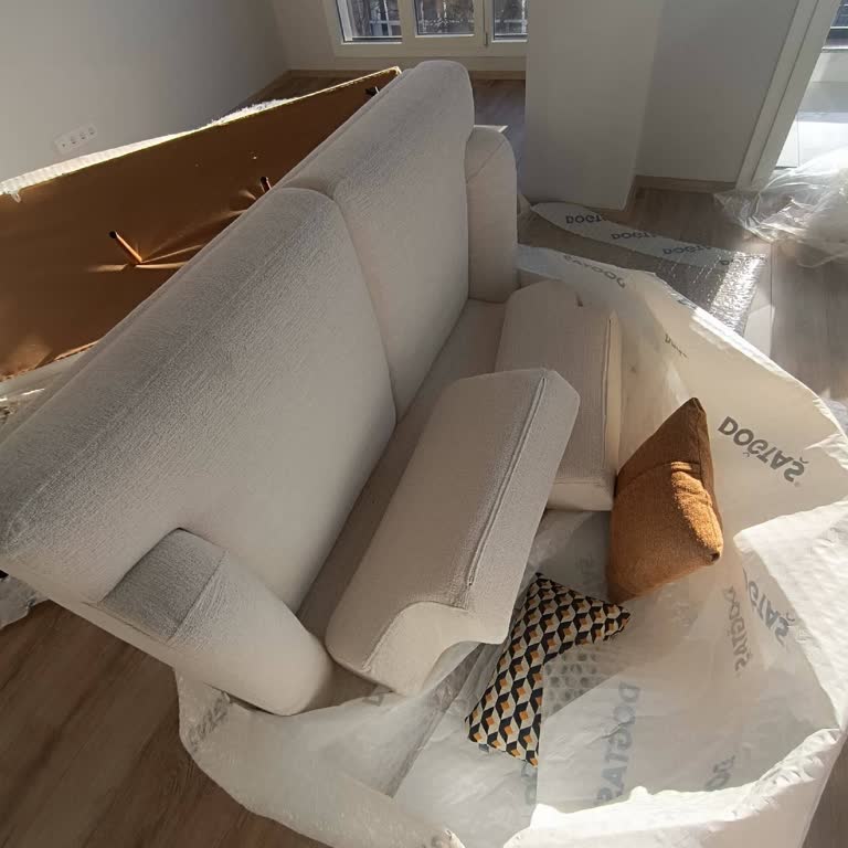 Eksik Vidalar Nedeniyle Koltuk Kurulumu Gecikiyor Ve Bilgi Eksikliği