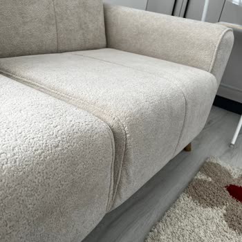 Kelebek Mobilya Kuşadası’nda Köşe Koltukta Eğik Sırt Ve Kumaş Toplanması Nedeniyle Değişim Talebi