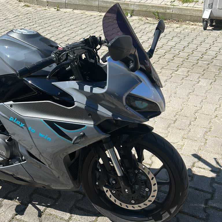 CFMOTO SR 250 Modelim İçin Eksik Stickerlar Teslim Edilmesi Gerekiyor