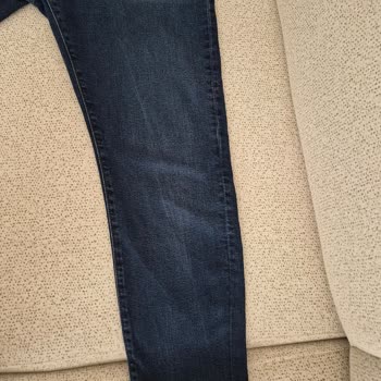 Mavi Mağazasında Kot Pantolonlarda Çizgilenme Ve Diz Bozulması, Değişim/İade Talebi