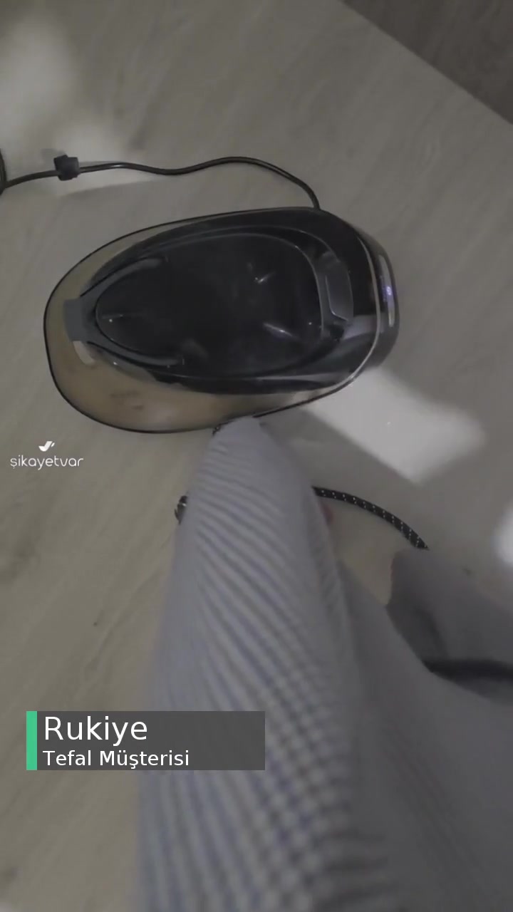 Bir Aylık Olmayan Tefal Buhar Kazanlı Ütüdeki Sorunlar Ve Çözümsüzlük! videonun kapak resmi