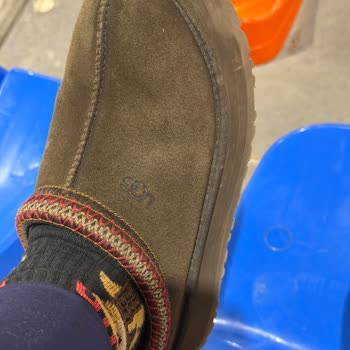 Ugg Botta Kısa Sürede Renk Solması Ve İade Talebi