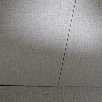 Hasarlı Ürün Teslimi Ve Teslimat Sürecindeki Sürekli Değişiklikler