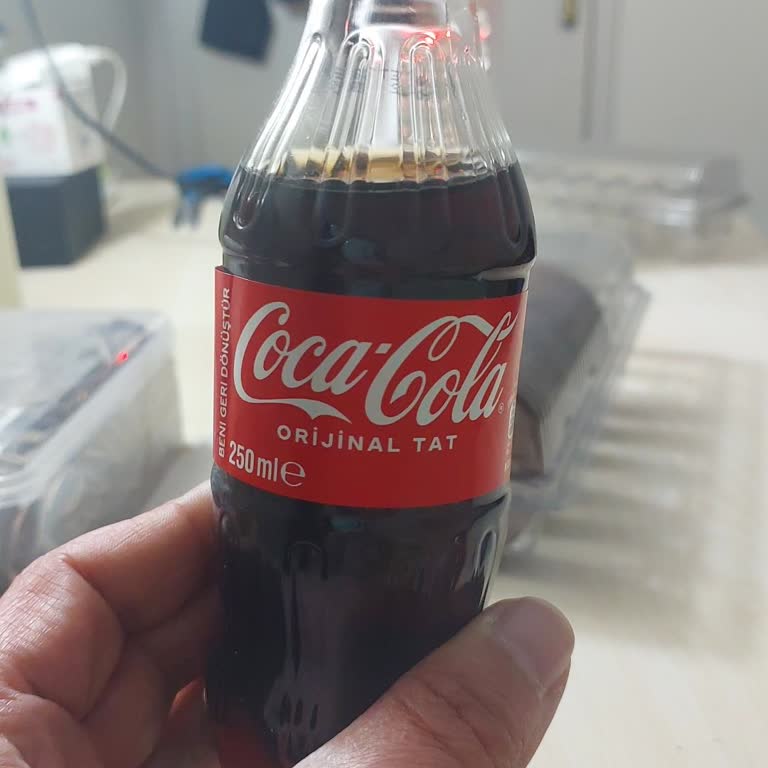 Coca-Cola Şişelerinde Kalite Sorunu: Gaz Eksikliği Ve Kapak Sıkılığı