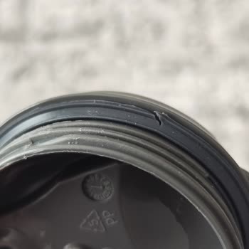 Kusurlu Travel Mug İçin Ücretsiz Değişim Ve Özür Talebi