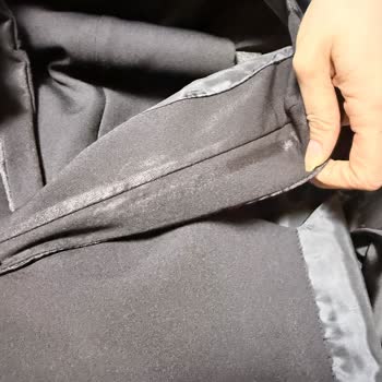 Dryx Kuru Temizleme'de Yanmış Takım Elbise Ve Sorumluluk Reddi