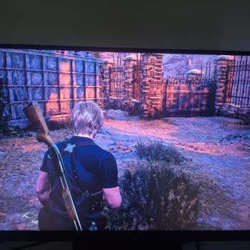 Panel Arızası Şüphesiyle Tekrarlayan Dikey Çizgiler Ve Servisin Çözüm Sunamaması