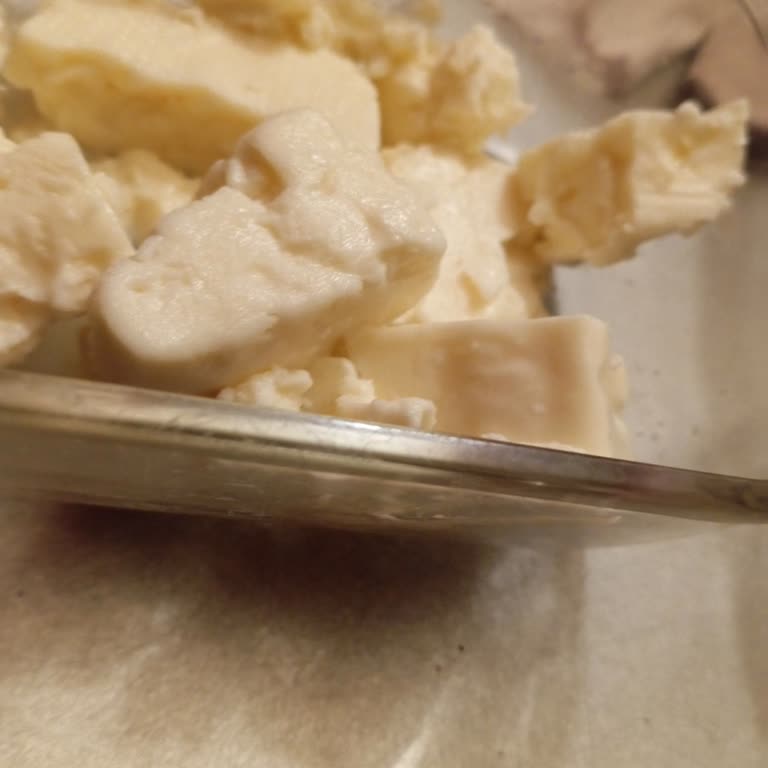 A101'de Tahsildaroğlu Beyaz Peynirde Aşırı Kötü Koku Ve İade Talebi